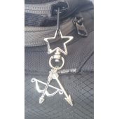 PORTE - CLE étoile avec arc et flèche